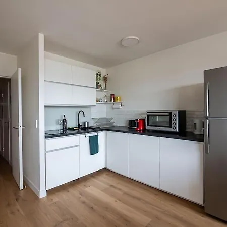Cozy For 4 With Panoramic View Of Paris דירה
